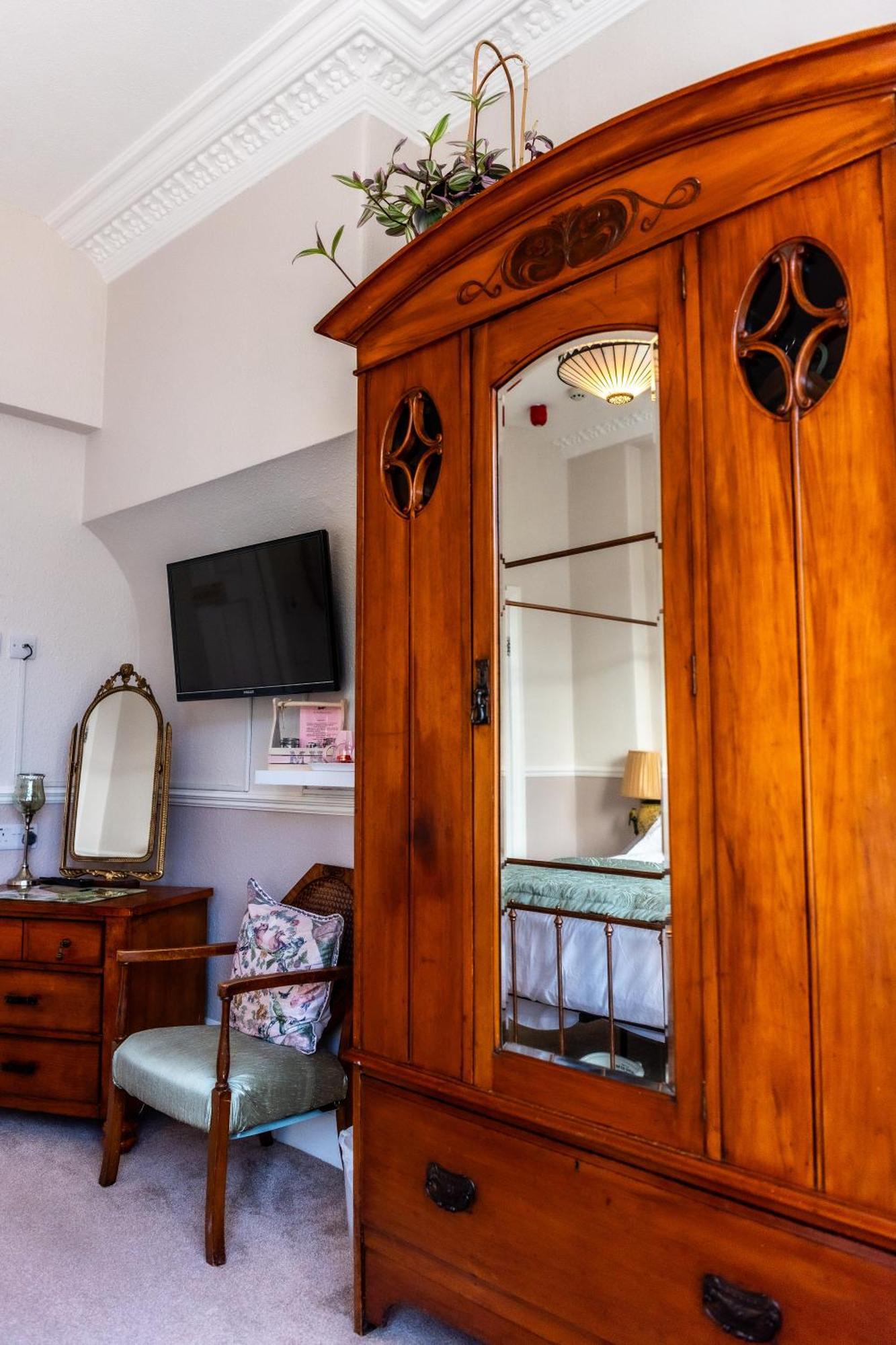 Mulberry House 호텔 랜디드노 외부 사진